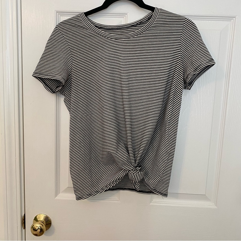 Madewell Knotted Tee